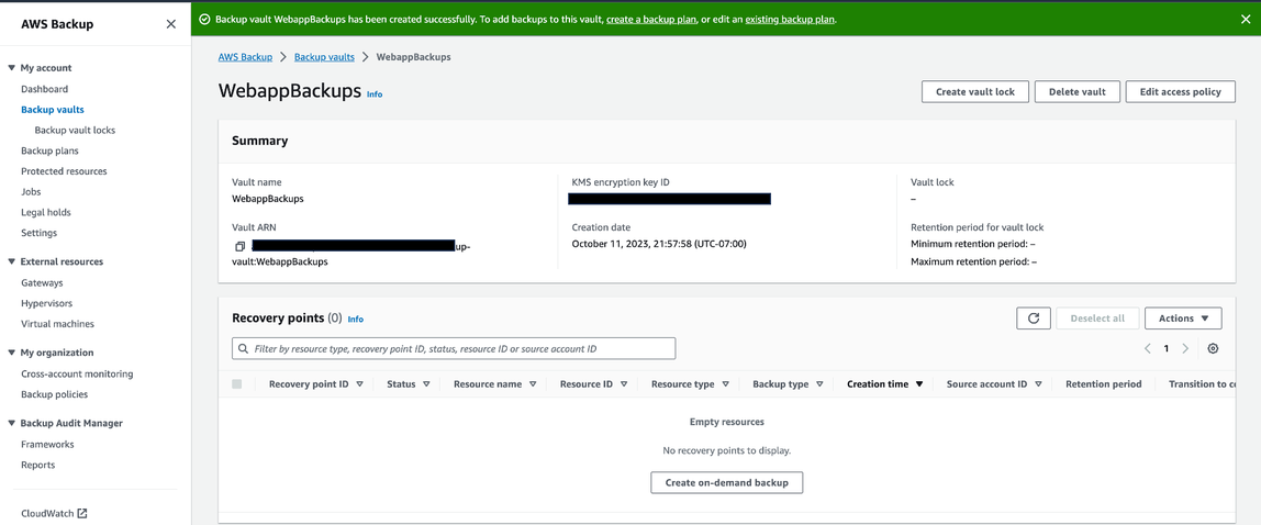 Clik on Create backup vault button